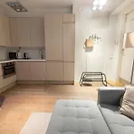 Apartment Kaksikerroksinen Asunto Ullanlinnassa Oma Helsinki