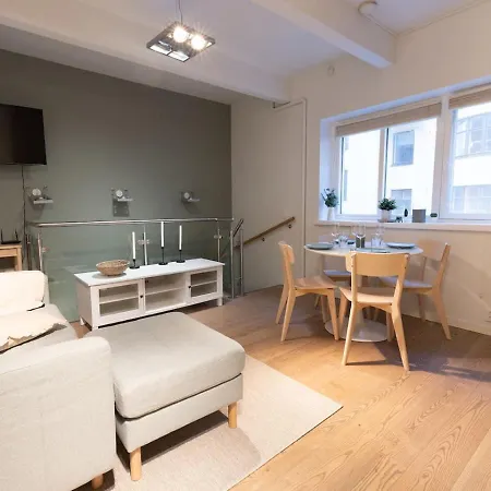 アパート 2ndhomes Premium 2-storey With Private In Ullanlinna ヘルシンキ