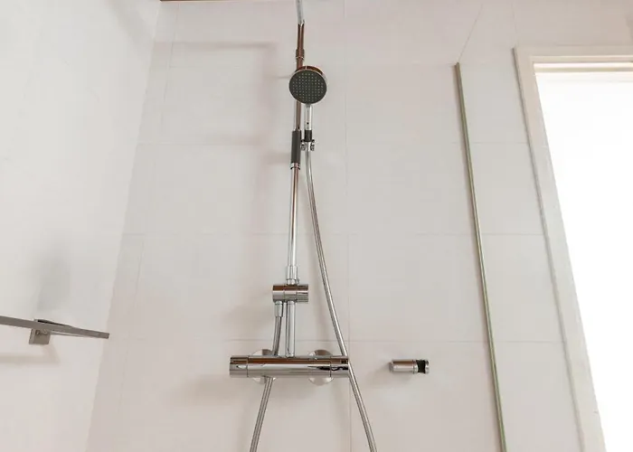 2ndhomes Unique 2-story With Sauna & Appartement *